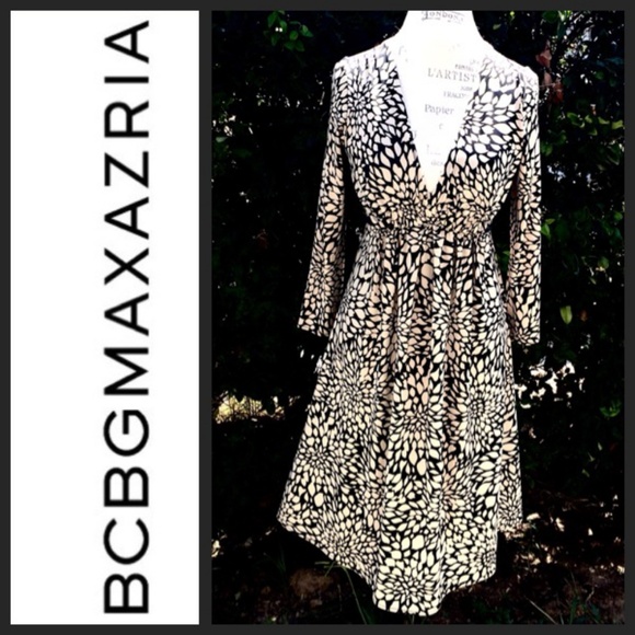 BCBGMaxAzria Dresses & Skirts - SALE⚡BCBGMAXAZRIA chic dress moody floral